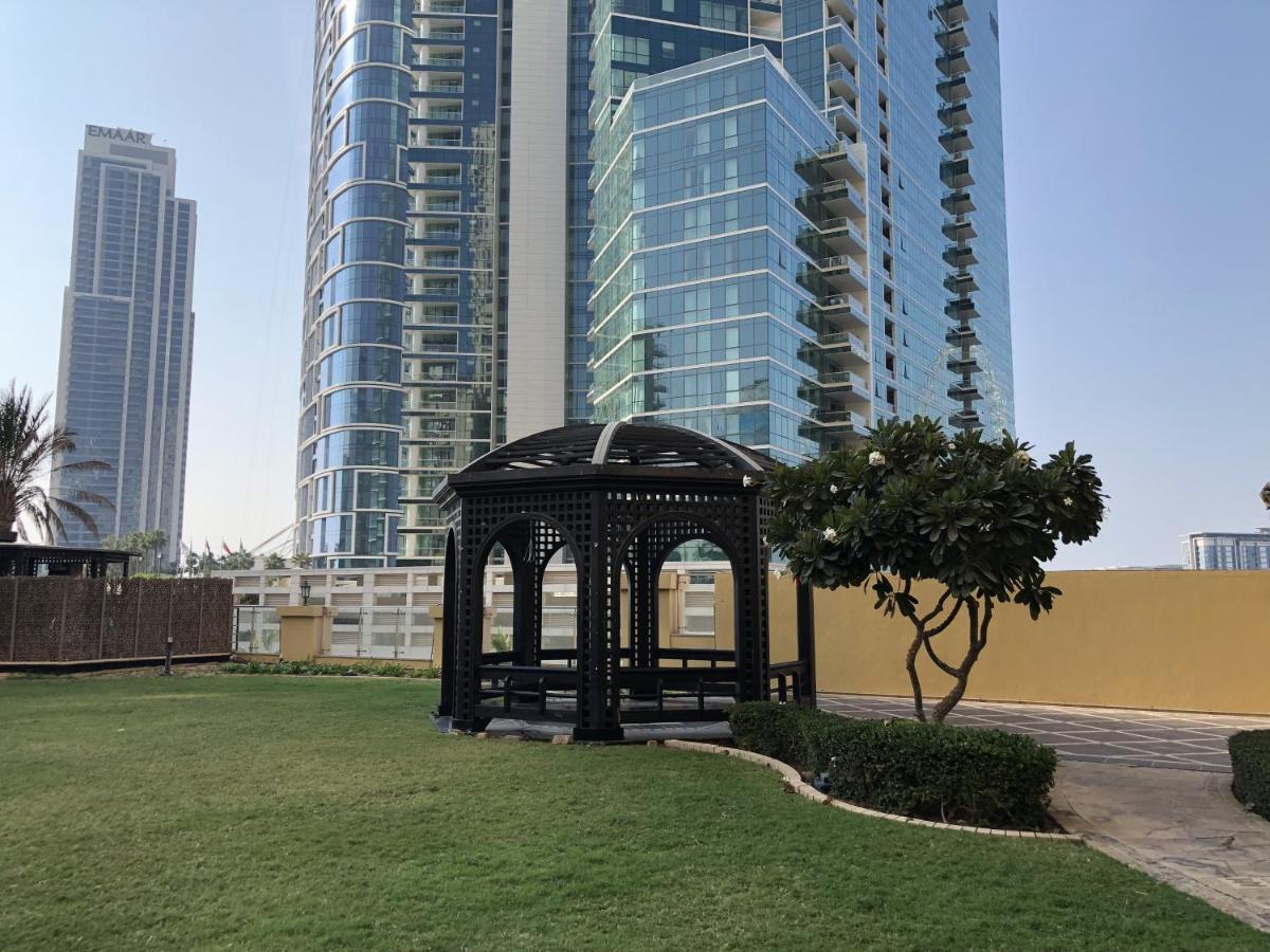 Spacious 5 Beds 3 Min From The Jbr Beach Dubai Exterior foto