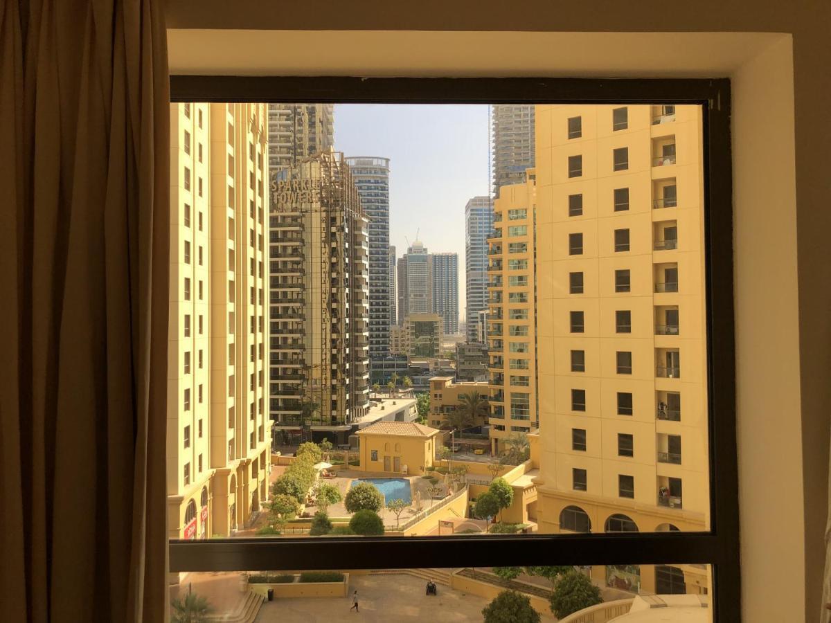 Spacious 5 Beds 3 Min From The Jbr Beach Dubai Exterior foto