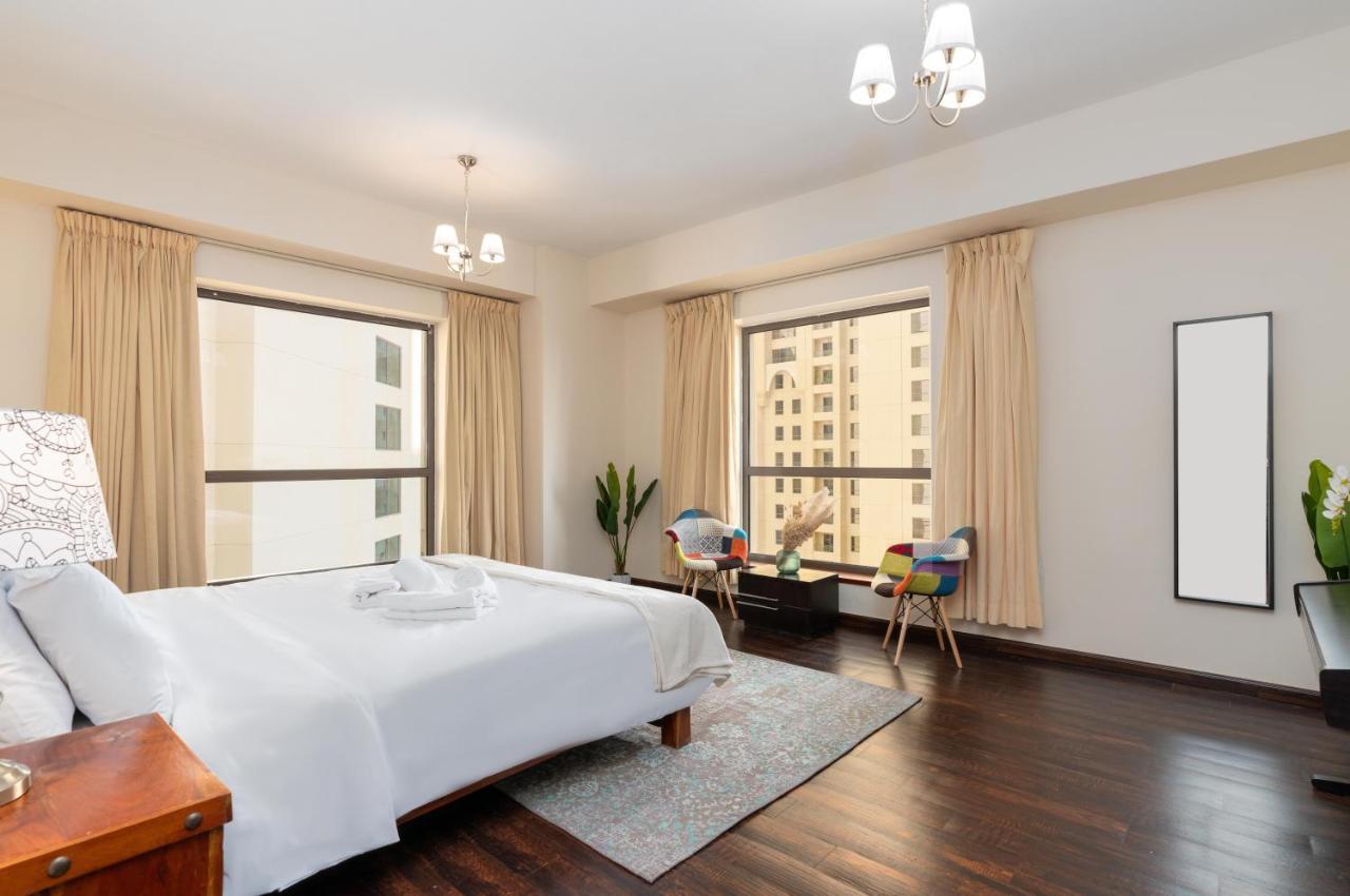 Spacious 5 Beds 3 Min From The Jbr Beach Dubai Exterior foto