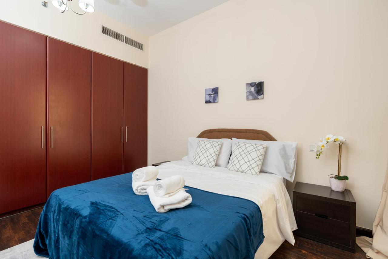 Spacious 5 Beds 3 Min From The Jbr Beach Dubai Exterior foto